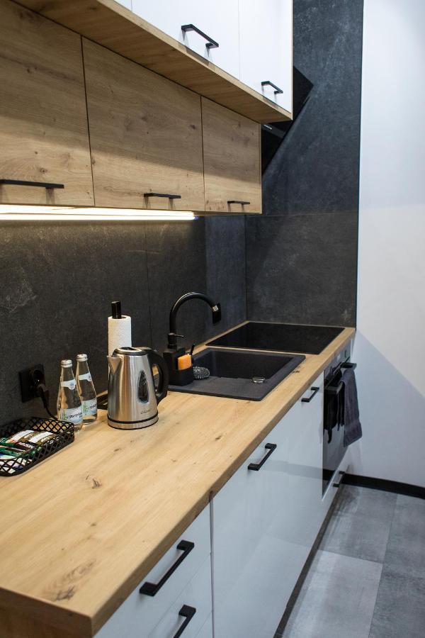 Apartament Black Loft นือซา ภายนอก รูปภาพ