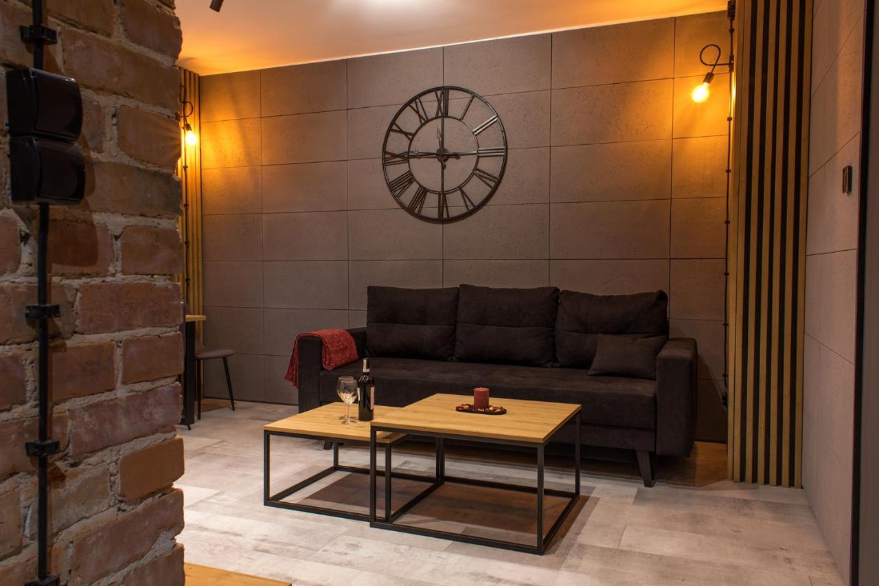 Apartament Black Loft นือซา ภายนอก รูปภาพ