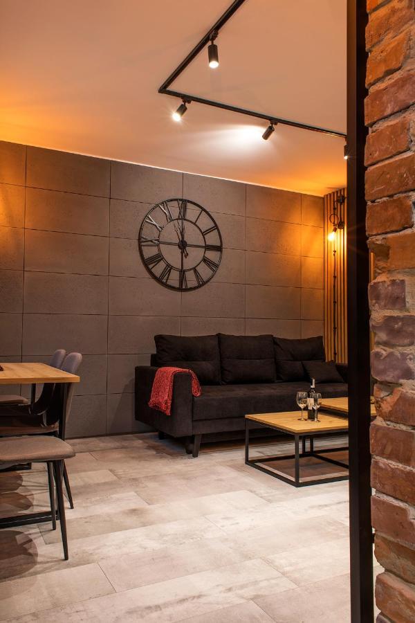 Apartament Black Loft นือซา ภายนอก รูปภาพ