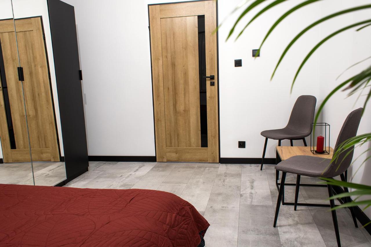 Apartament Black Loft นือซา ภายนอก รูปภาพ